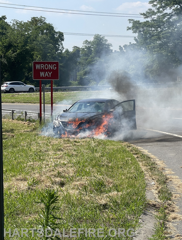 Vehicle Fire off Dobbs Ferry Road - Hartsdale Fire Department